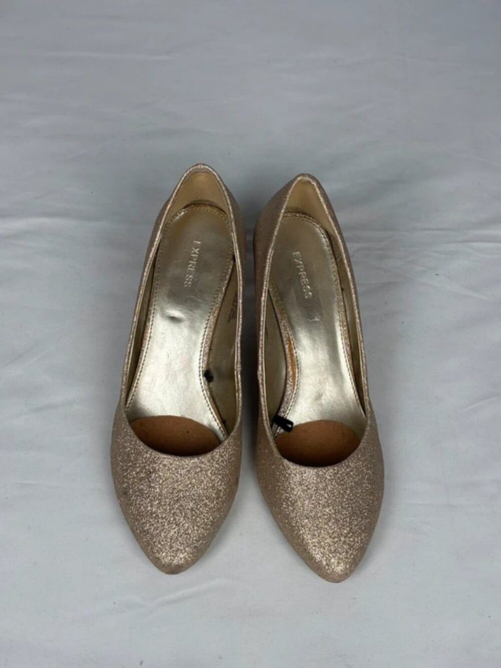 Express wedges size 7